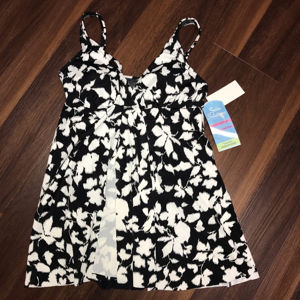 Swim Solutions Tummy-Control Fly Away Swim Dress NWT - Picture 3 of 10